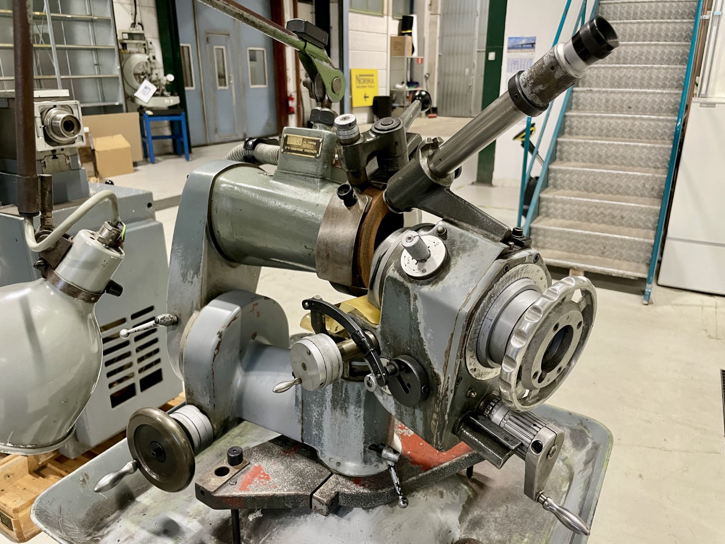 New And Used Machine Tools & Equipment